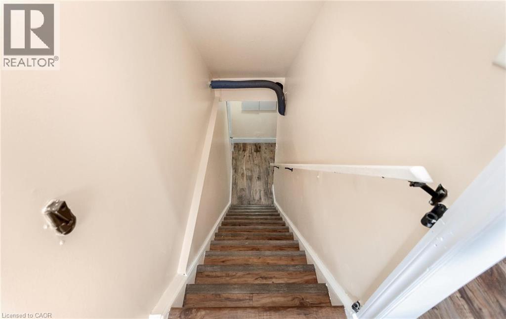501 GLENELM Crescent, Waterloo, Ontario, N2L5C7 — Photo 36