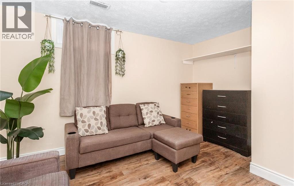 501 GLENELM Crescent, Waterloo, Ontario, N2L5C7 — Photo 38