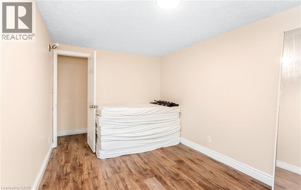 501 GLENELM Crescent, Waterloo, Ontario, N2L5C7 — Photo 41