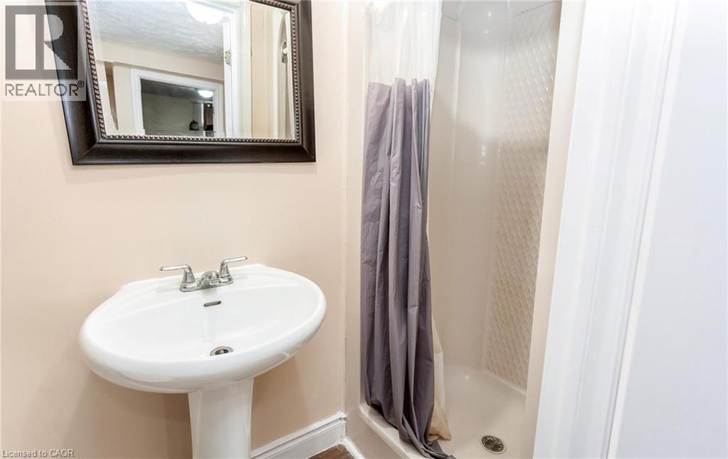 501 GLENELM Crescent, Waterloo, Ontario, N2L5C7 — Photo 43