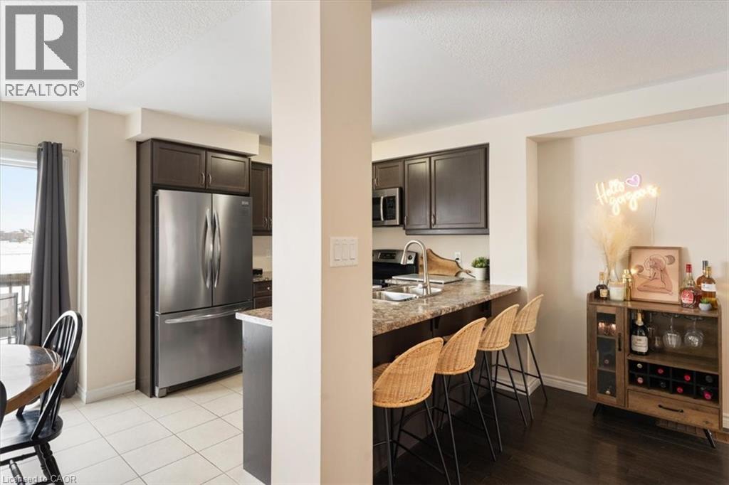 31 MAYLAND Trail, Stoney Creek, Ontario, L8J0G4 — Photo 15