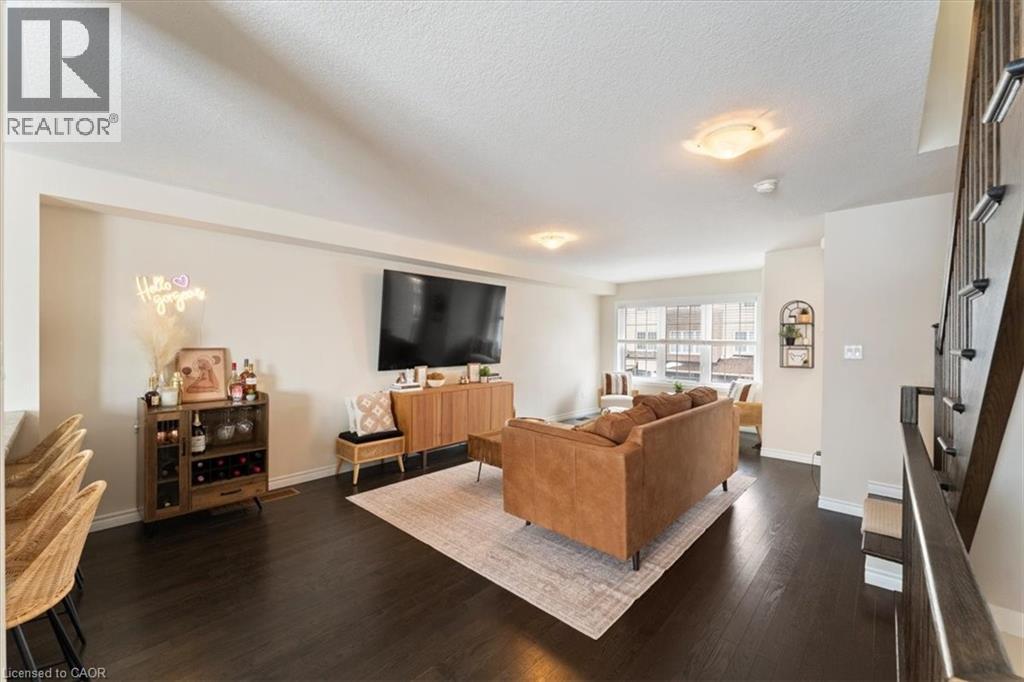 31 MAYLAND Trail, Stoney Creek, Ontario, L8J0G4 — Photo 16