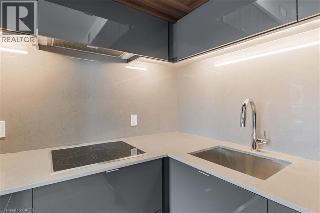 15 MERCHANTS' Wharf, Toronto, Ontario, M5A0N8 — Photo 14