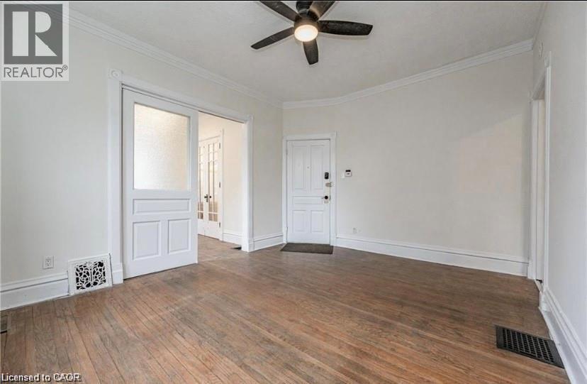 17 HILDA Place Unit# A, Kitchener, Ontario, N2G1K4 — Photo 6