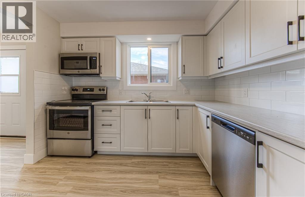 40 DANIEL Avenue Unit# 2, Kitchener, Ontario, N2K2E9 — Photo 12
