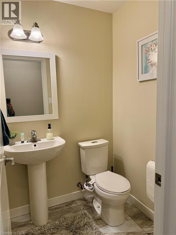 897 ROBERT FERRIE Drive, Kitchener, Ontario, N2R0P2 — Photo 10