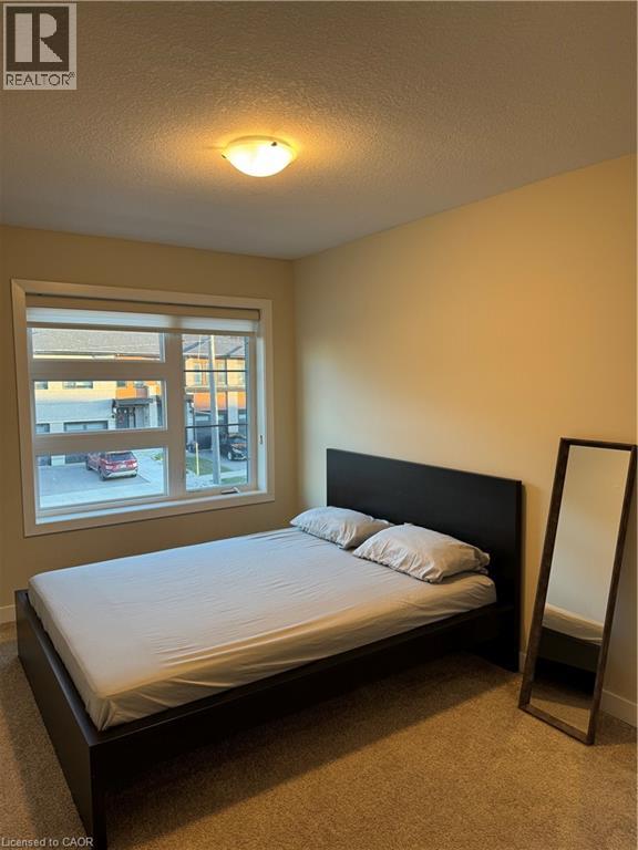 897 ROBERT FERRIE Drive, Kitchener, Ontario, N2R0P2 — Photo 2