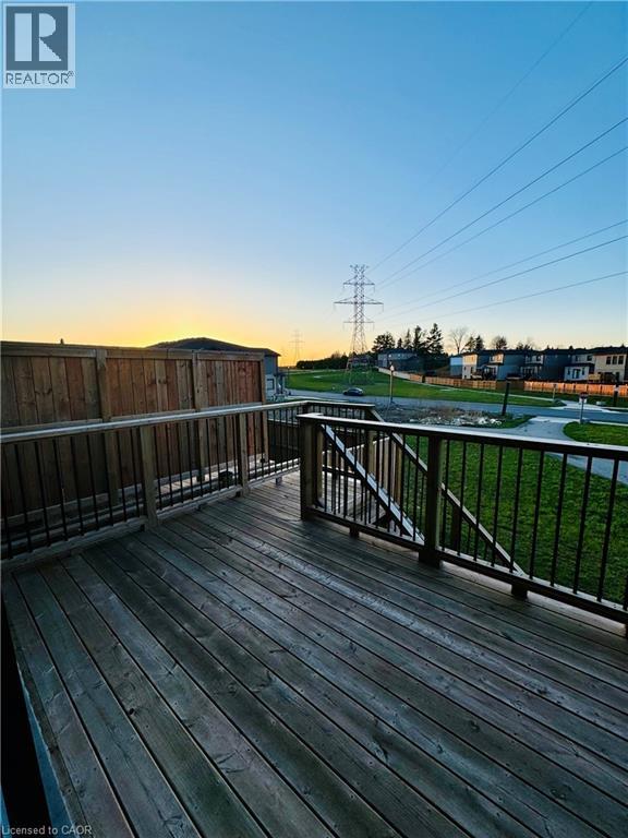 897 ROBERT FERRIE Drive, Kitchener, Ontario, N2R0P2 — Photo 6