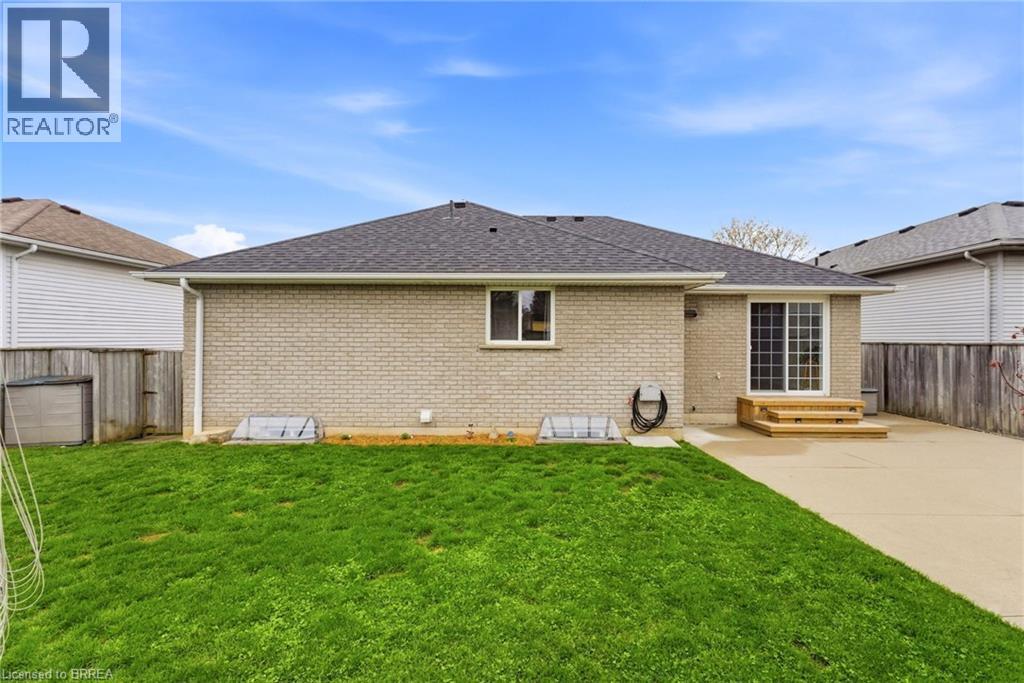 33 MARGARET Drive, St. George, Ontario, N0E1N0 — Photo 23