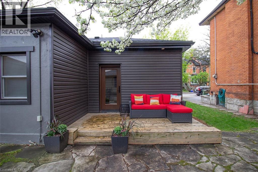 294 CAROLINE Street S, Hamilton, Ontario, L9P3L9 — Photo 2
