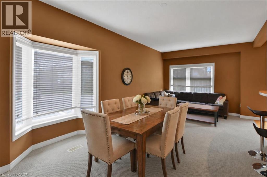 60 CLOVERLEAF Drive Unit# 43, Ancaster, Ontario, L9K1S8 — Photo 5