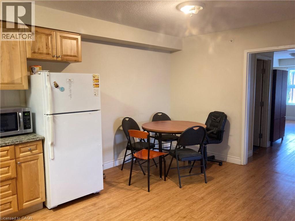 392 ALBERT Street Unit# 302, Waterloo, Ontario, N2L3V1 — Photo 8