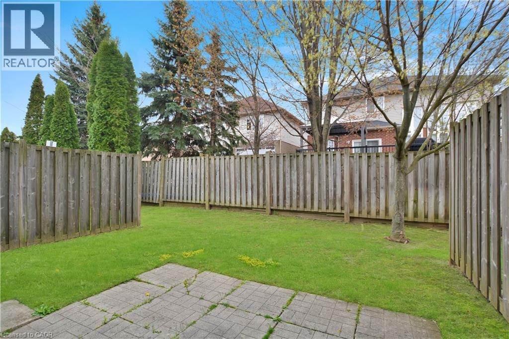 60 CLOVERLEAF Drive Unit# 43, Ancaster, Ontario, L9K1S8 — Photo 7