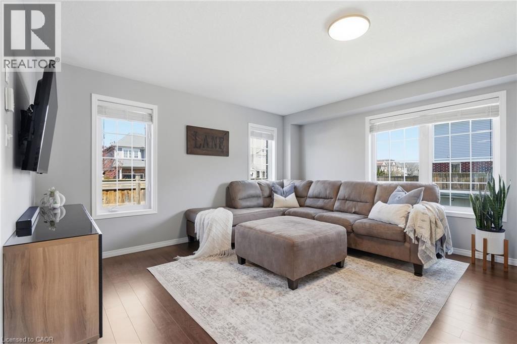 3 CLEGHORN Drive, Binbrook, Ontario, L0R1C0 — Photo 13