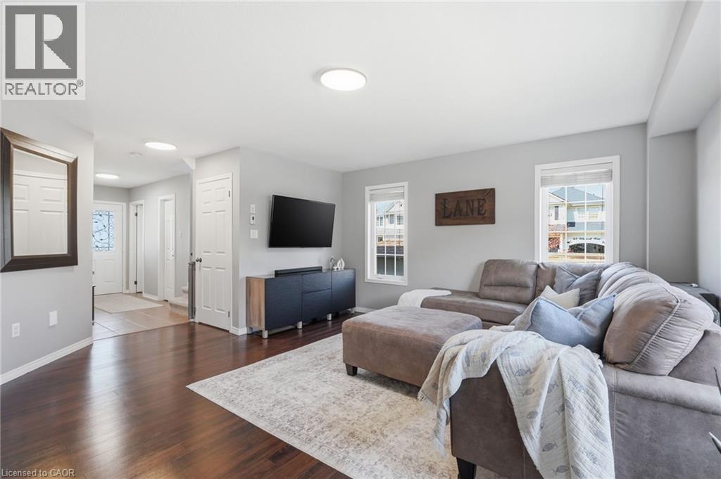 3 CLEGHORN Drive, Binbrook, Ontario, L0R1C0 — Photo 14