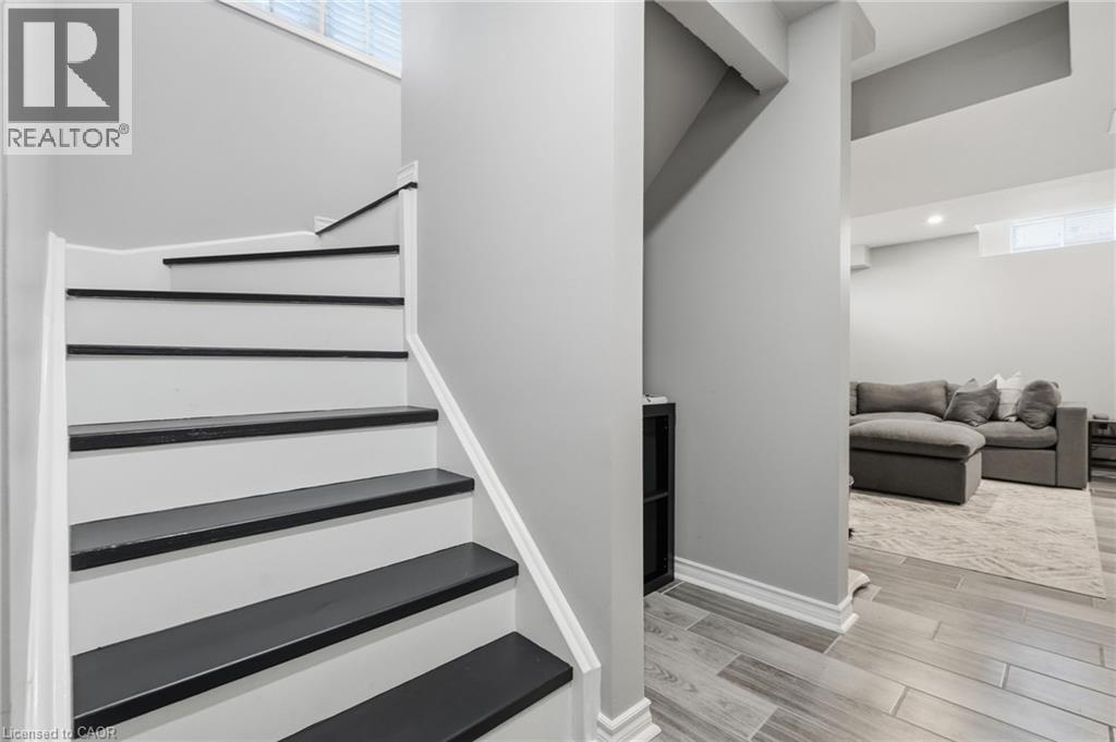 3 CLEGHORN Drive, Binbrook, Ontario, L0R1C0 — Photo 32