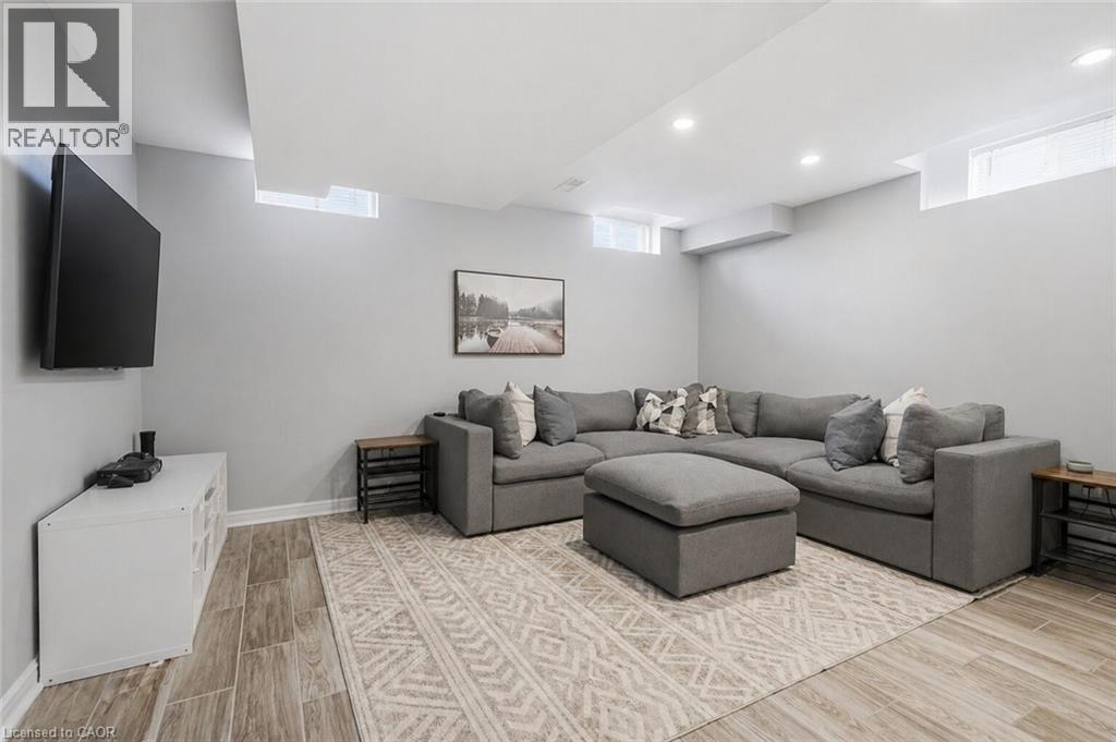 3 CLEGHORN Drive, Binbrook, Ontario, L0R1C0 — Photo 33
