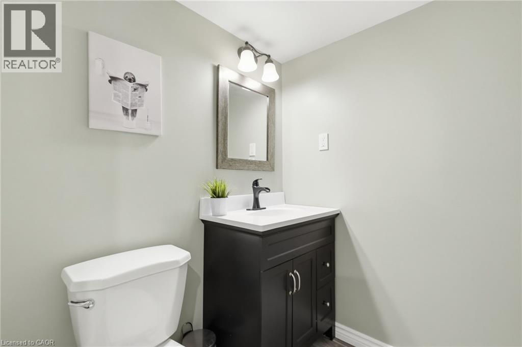 3 CLEGHORN Drive, Binbrook, Ontario, L0R1C0 — Photo 39