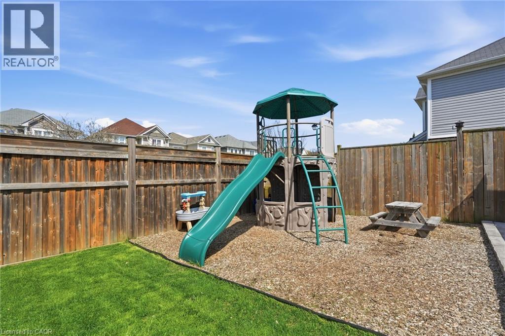 3 CLEGHORN Drive, Binbrook, Ontario, L0R1C0 — Photo 41