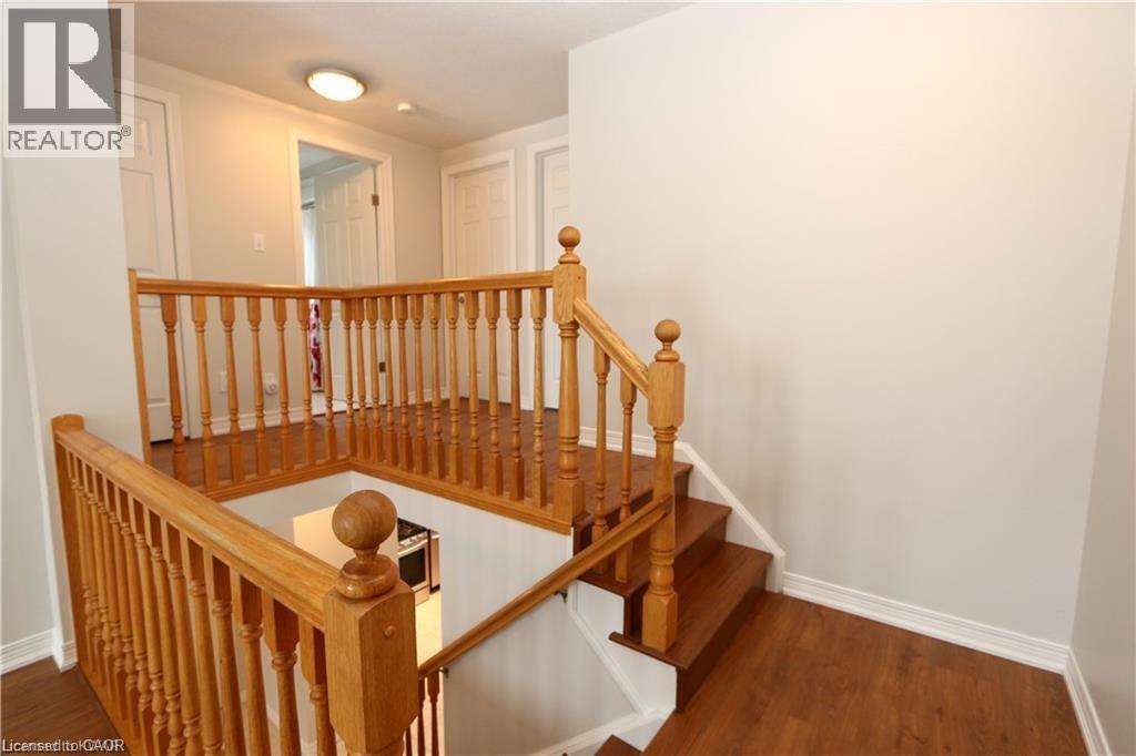 448-A HARBOUR VIEW Crescent, Waterloo, Ontario, N2K4A3 — Photo 13