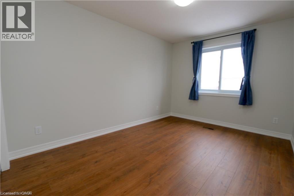 448-A HARBOUR VIEW Crescent, Waterloo, Ontario, N2K4A3 — Photo 16