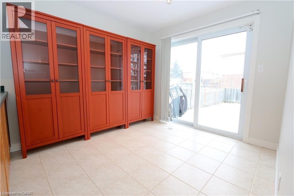 448-A HARBOUR VIEW Crescent, Waterloo, Ontario, N2K4A3 — Photo 5