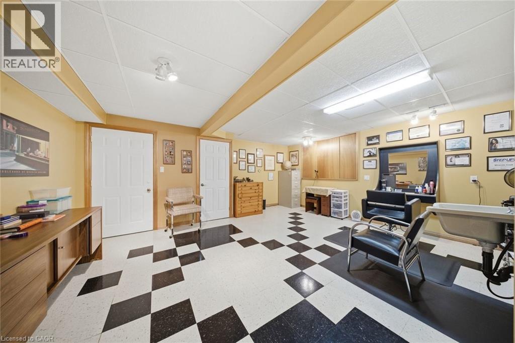 2 VIOLA Court, Delhi, Ontario, N4B3C9 — Photo 21