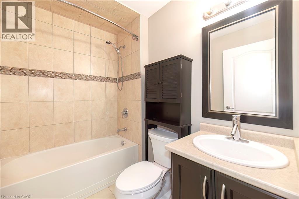 1419 COSTIGAN Road Unit# 403, Milton, Ontario, L9T2L4 — Photo 13