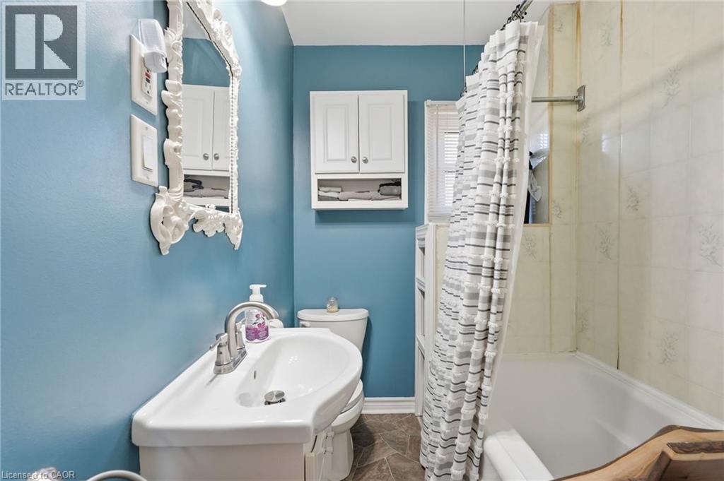 224 BALSAM Avenue S, Hamilton, Ontario, L8M3C1 — Photo 21