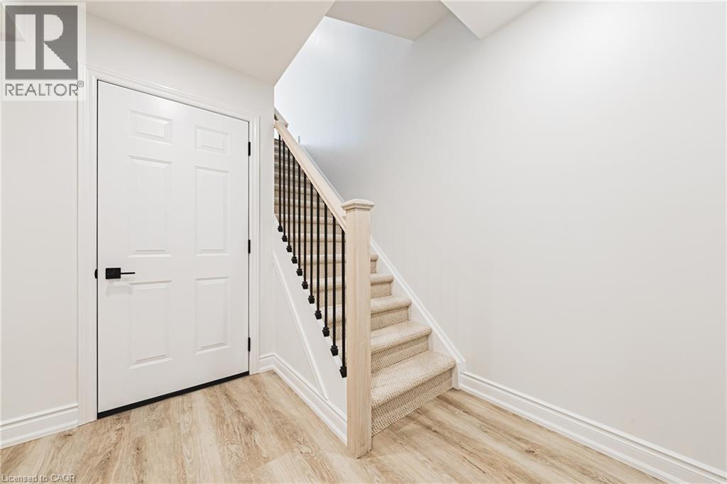 895 MAPLE Avenue Unit# 101, Burlington, Ontario, L7S2H7 — Photo 9