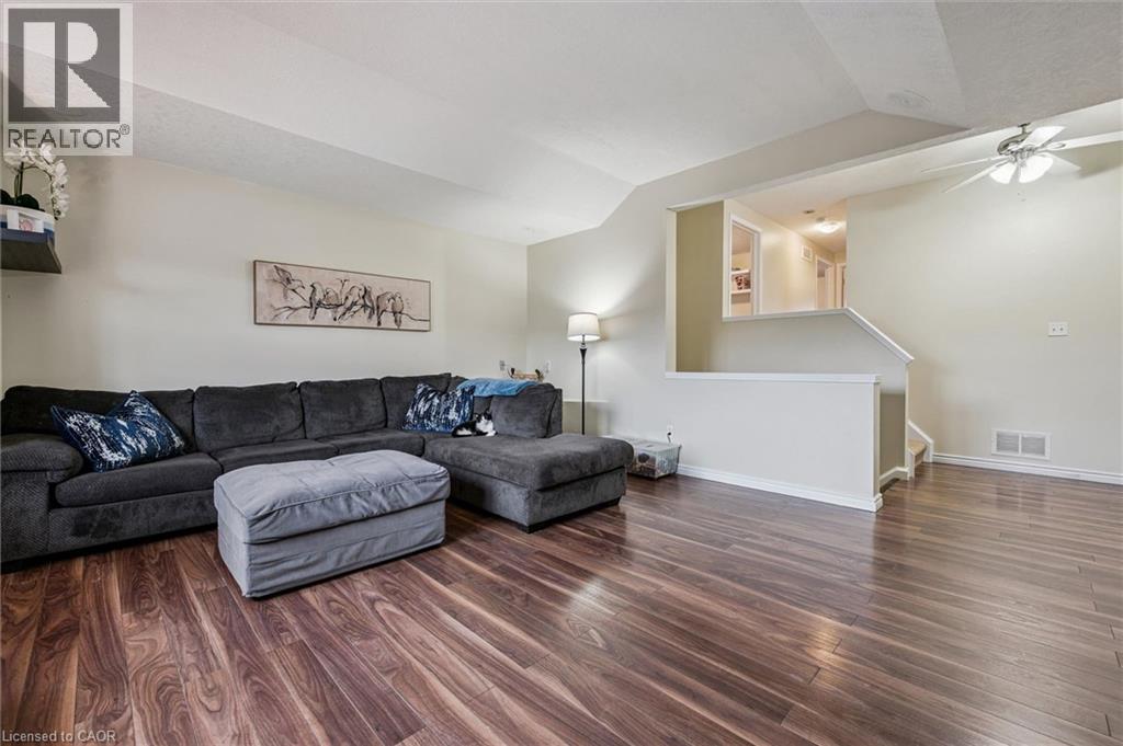 51 CANNES Street, Kitchener, Ontario, N2R1V1 — Photo 18