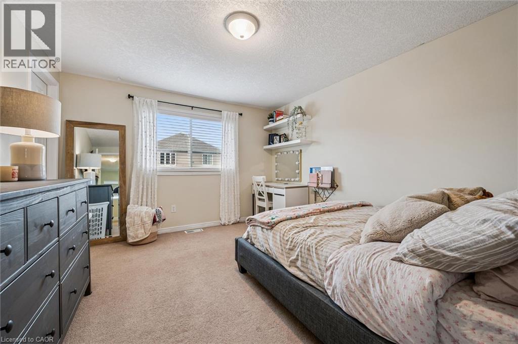 51 CANNES Street, Kitchener, Ontario, N2R1V1 — Photo 24