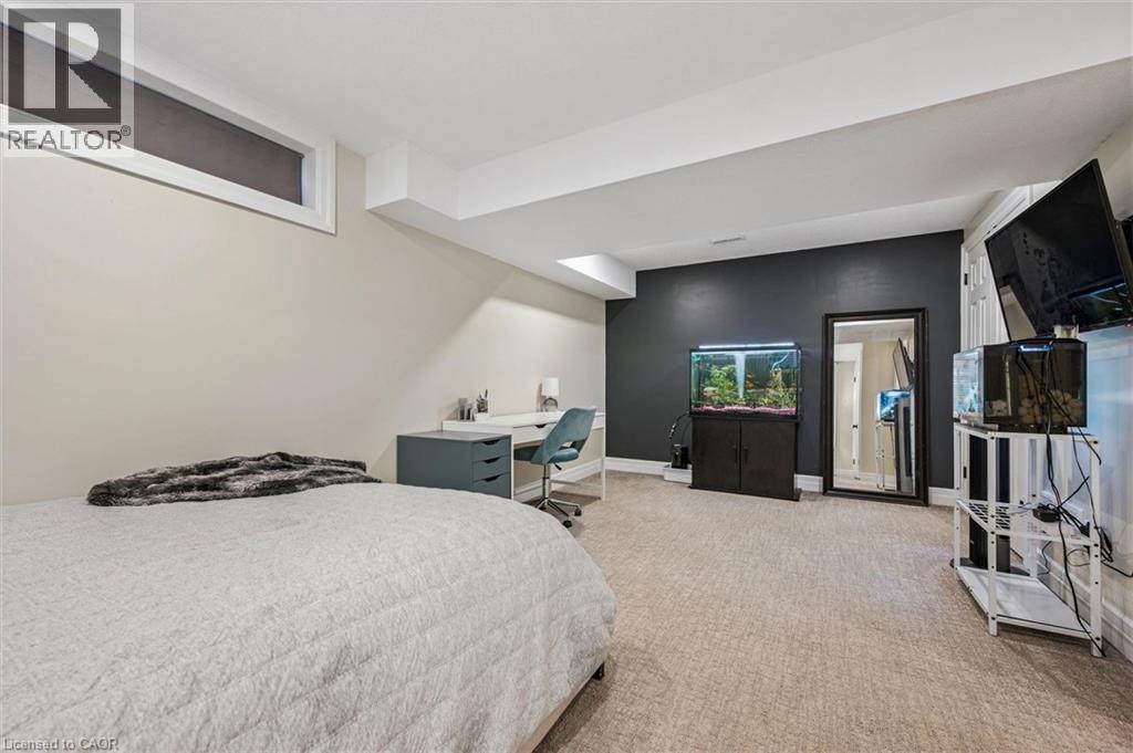 51 CANNES Street, Kitchener, Ontario, N2R1V1 — Photo 28