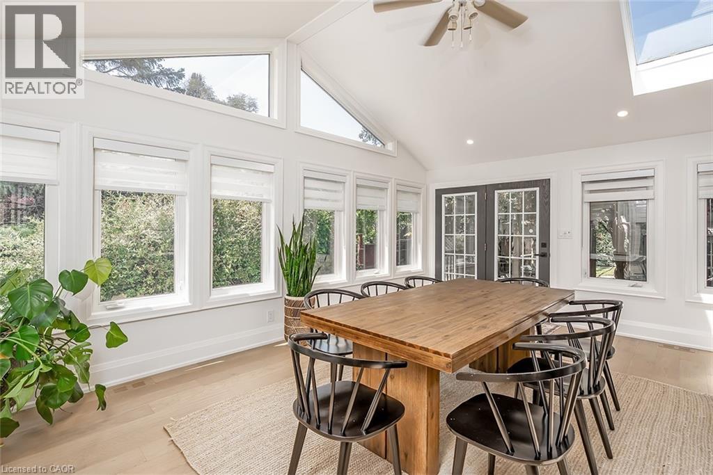 564 MAPLEHILL Drive, Burlington, Ontario, L7N2W3 — Photo 12