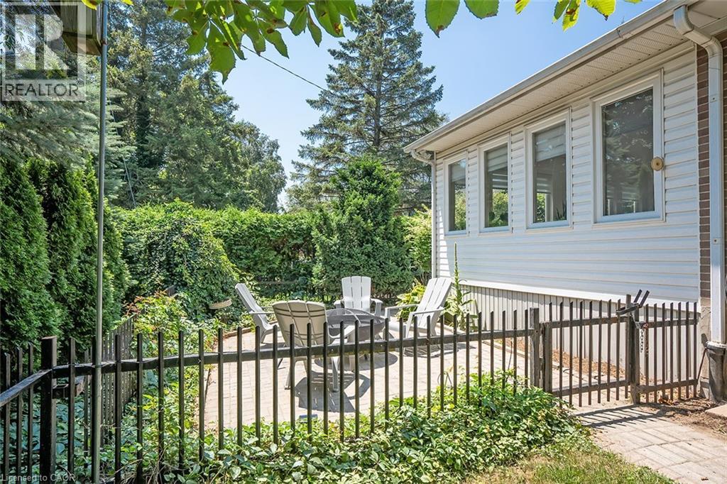564 MAPLEHILL Drive, Burlington, Ontario, L7N2W3 — Photo 42