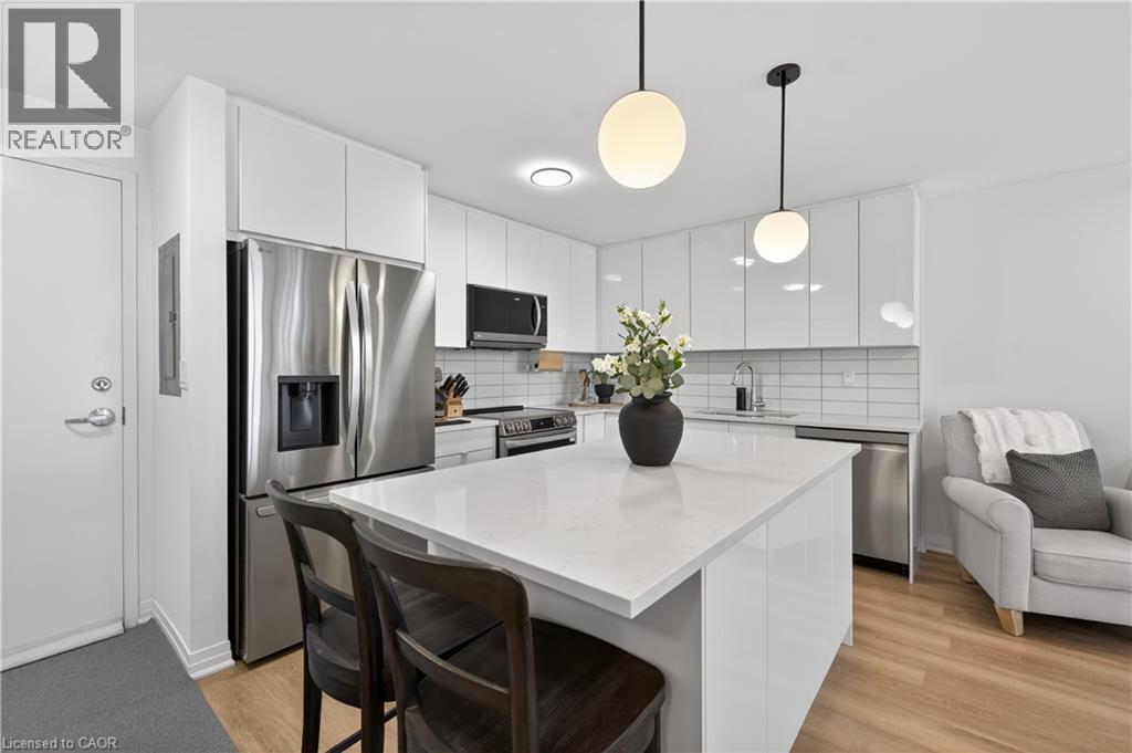 5 HAMILTON Street N Unit# 503, Waterdown, Ontario, L8B2A4 — Photo 5