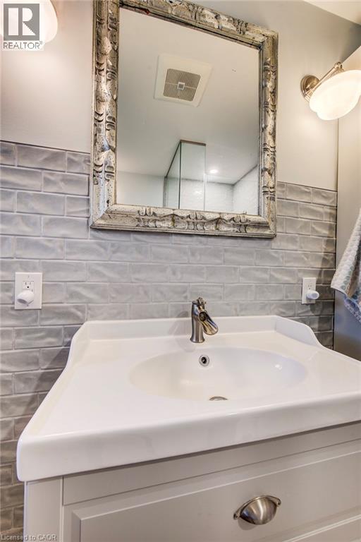 14 GRAYSTONE Avenue, Kitchener, Ontario, N2M4T1 — Photo 26