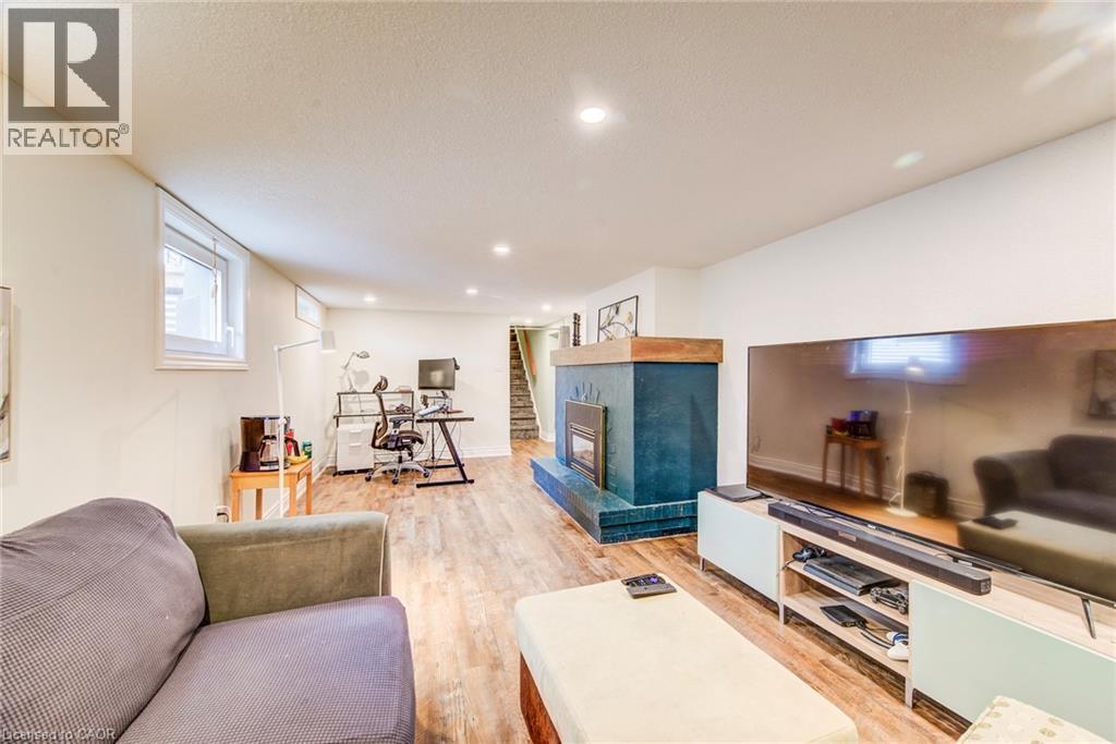 14 GRAYSTONE Avenue, Kitchener, Ontario, N2M4T1 — Photo 37