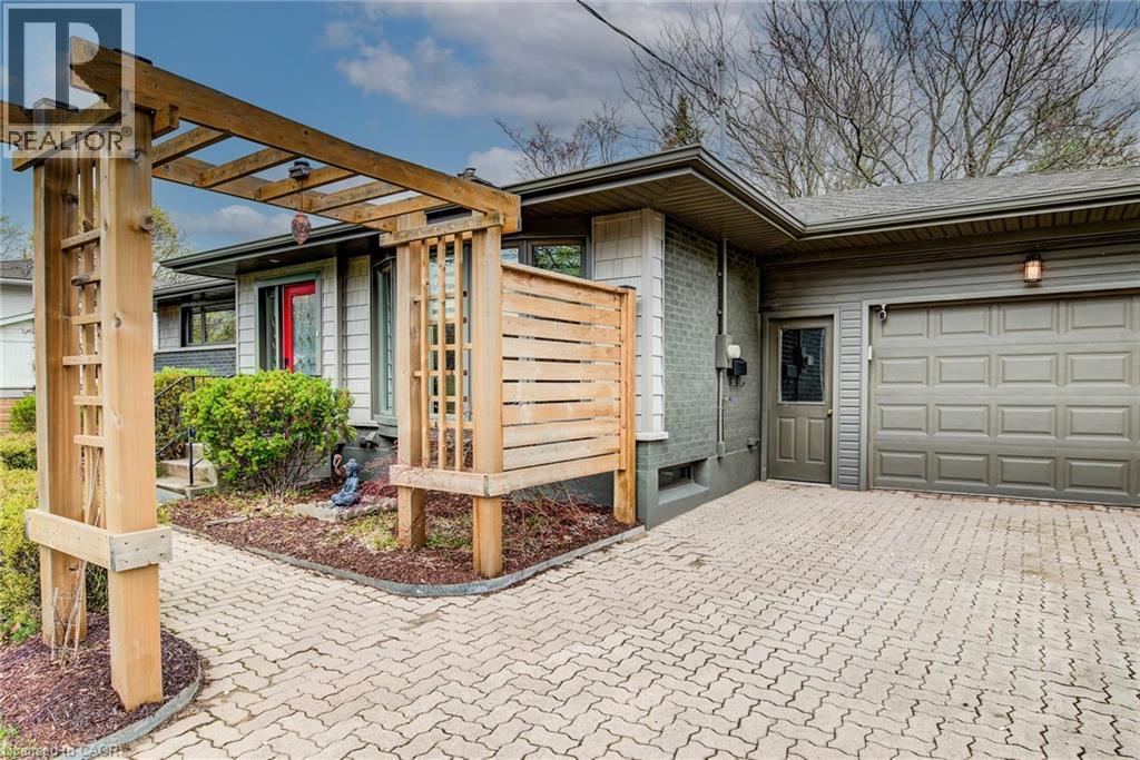 14 GRAYSTONE Avenue, Kitchener, Ontario, N2M4T1 — Photo 5