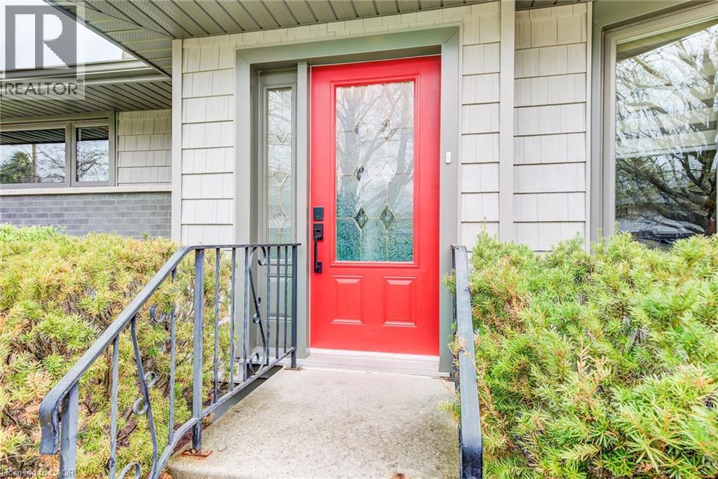 14 GRAYSTONE Avenue, Kitchener, Ontario, N2M4T1 — Photo 7