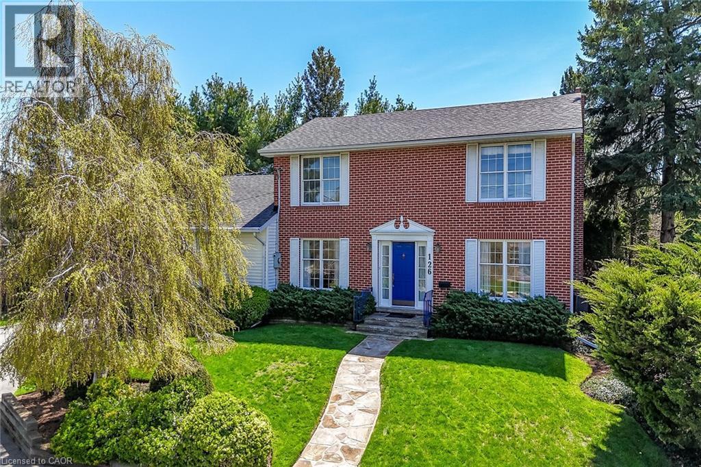 126 FOREST HILL Crescent, Hamilton, Ontario, L8K5V4 — Photo 3