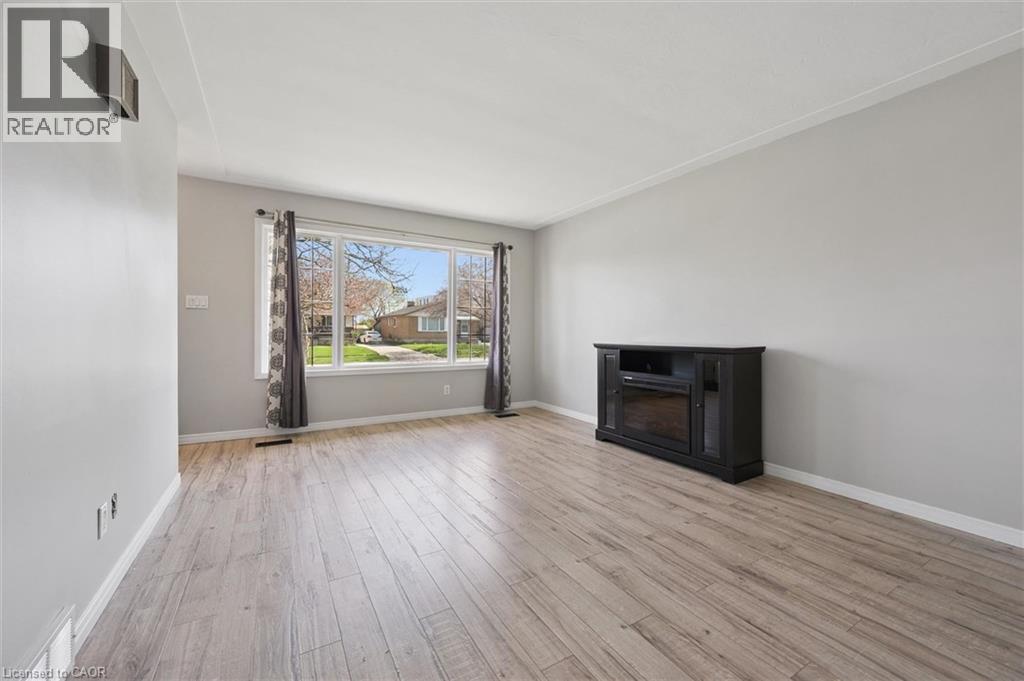 95 WEICHEL Street, Kitchener, Ontario, N2M2A7 — Photo 14