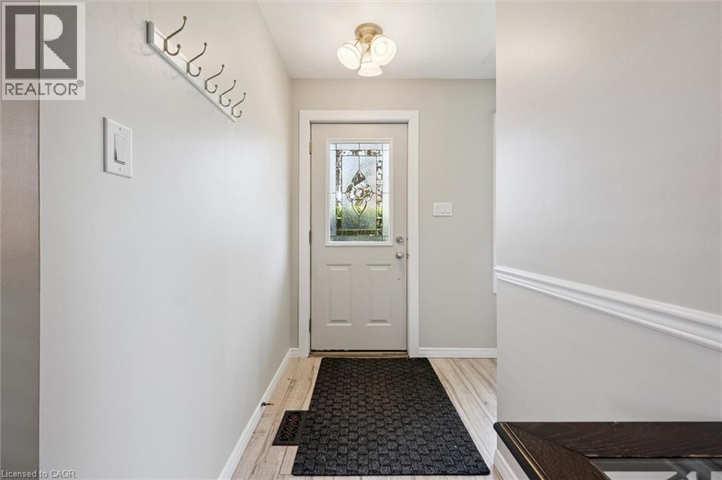 95 WEICHEL Street, Kitchener, Ontario, N2M2A7 — Photo 6