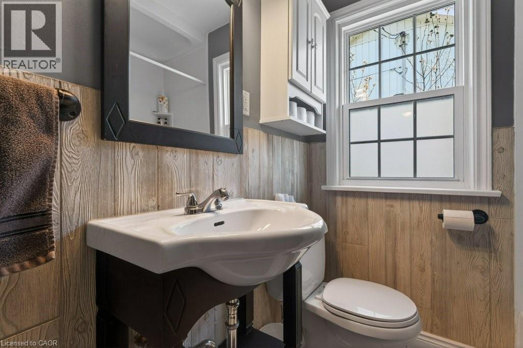 34 ADMIRAL Road, St. Catharines, Ontario, L2P1G6 — Photo 19