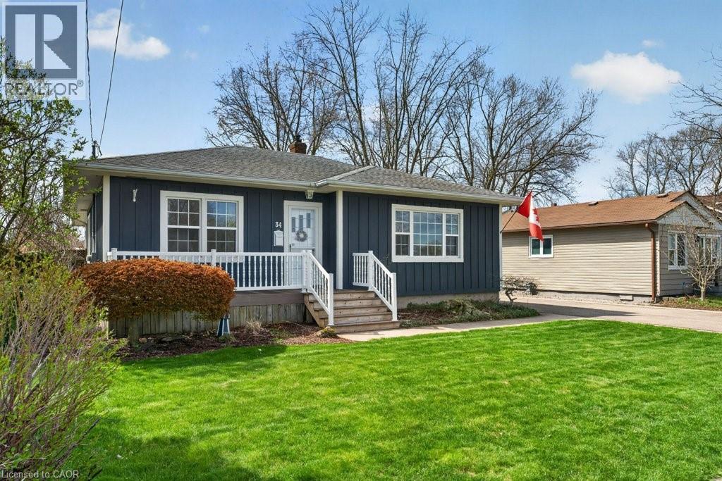 34 ADMIRAL Road, St. Catharines, Ontario, L2P1G6 — Photo 2