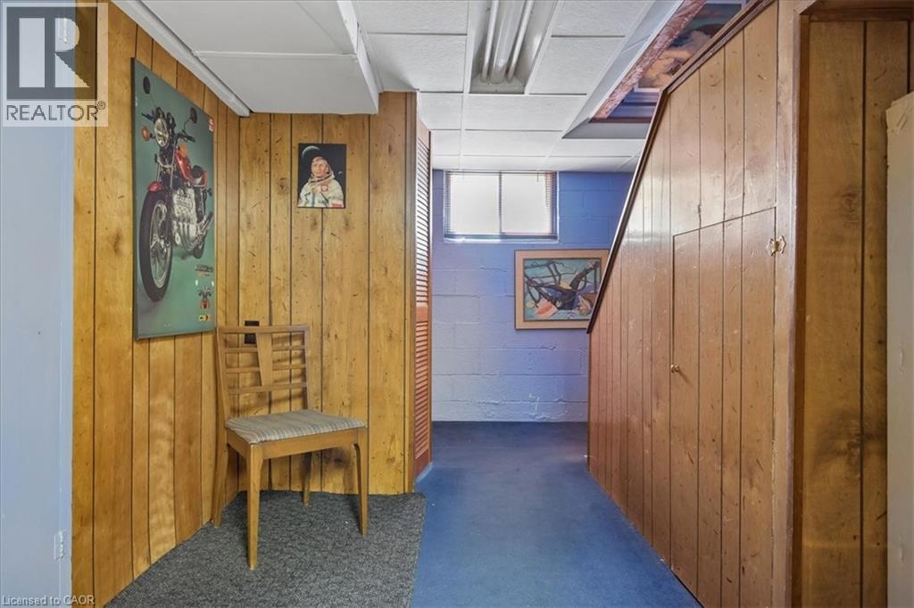 2117 EDINBURGH Drive, Burlington, Ontario, L7R2C8 — Photo 35