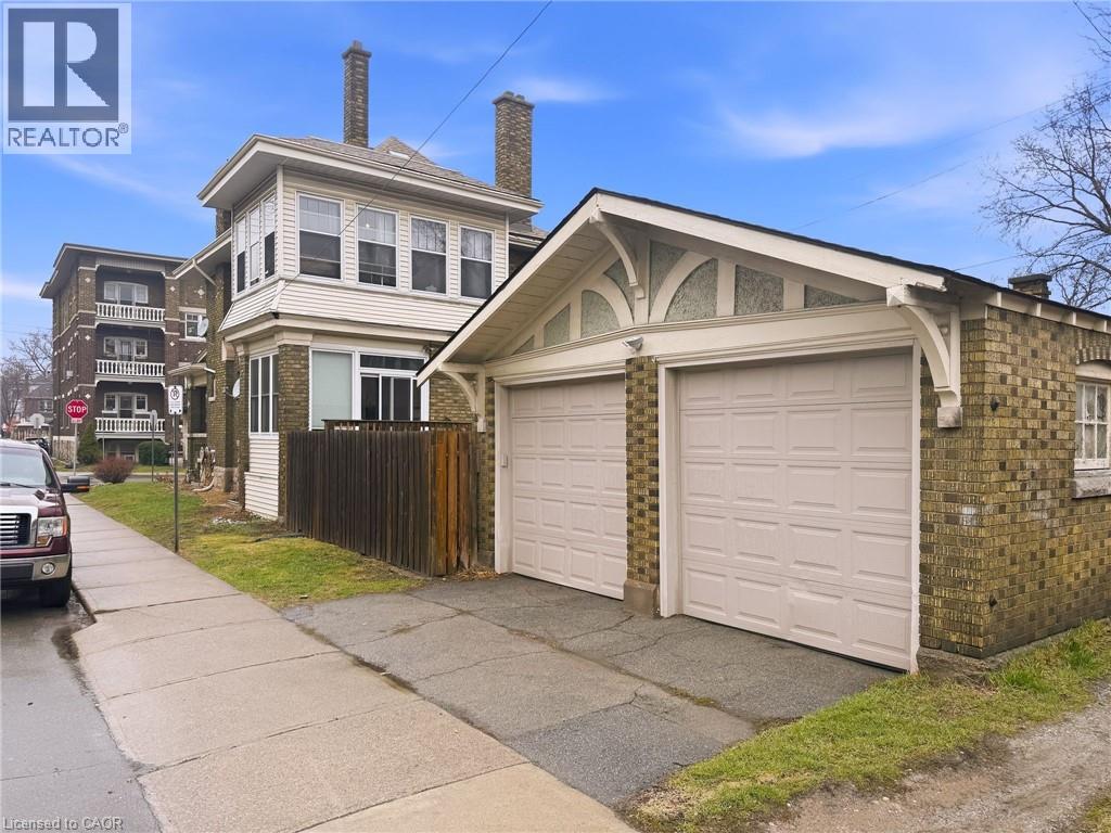 81 CARRICK Avenue, Hamilton, Ontario, L8M2W4 — Photo 48