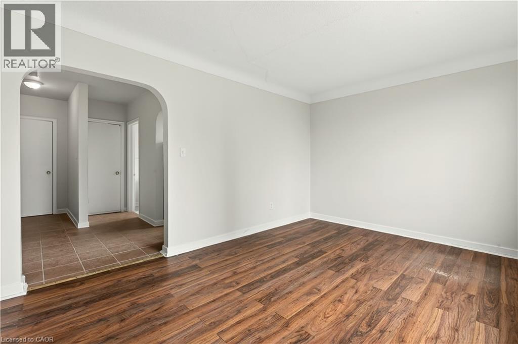 118 ST. JOSEPH'S Drive Unit# 401, Hamilton, Ontario, L8N2E7 — Photo 6