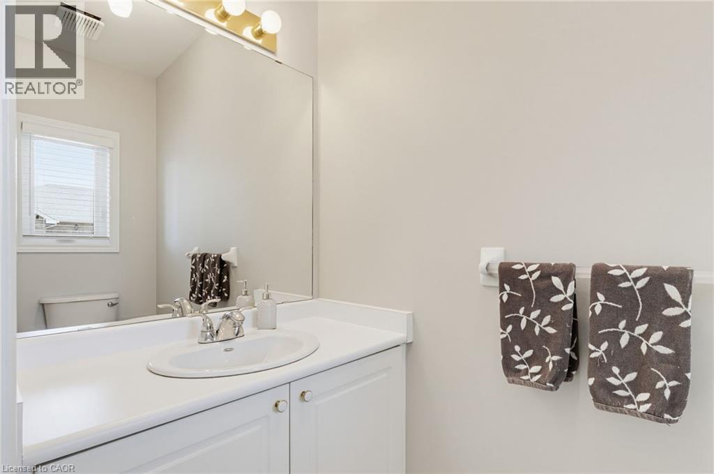 34 GREENTRAIL Drive, Mount Hope, Ontario, L0R1W0 — Photo 23