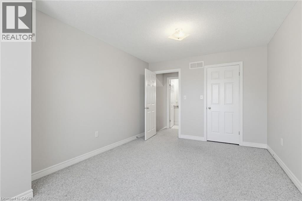 34 GREENTRAIL Drive, Mount Hope, Ontario, L0R1W0 — Photo 30